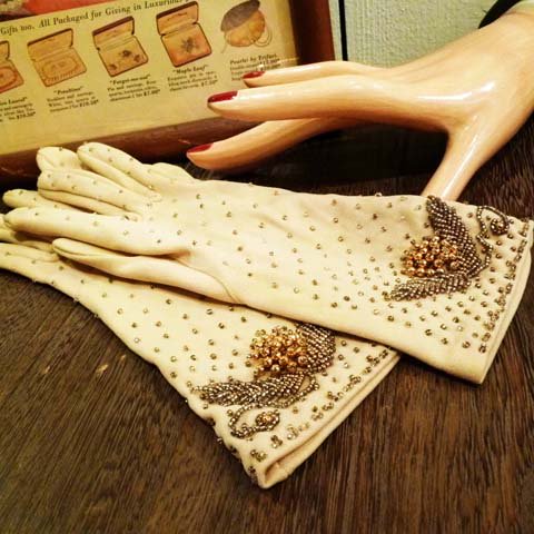 Ivory Beaded Gloves
