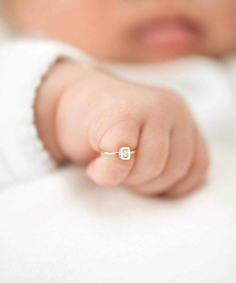 K18 Baby Ring(リングのみ) - AURORA GRAN WEB SHOP（オーロラグラン ウェブショップ） |  ジュエリーアクセサリーブランド通販サイト