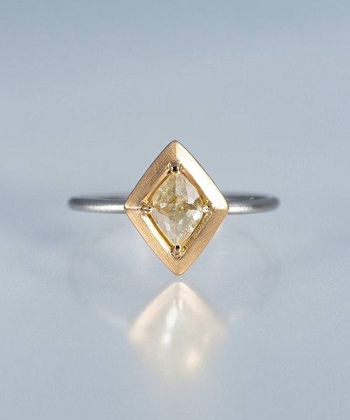 NR68 / Lozenge Shape Rose Cut Diamond Ring