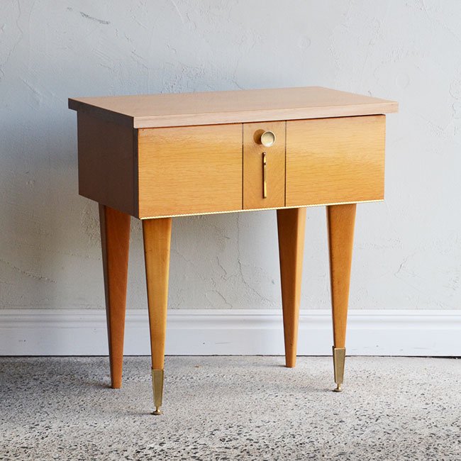 Vintage Bed side table / France / アンティーク家具からファッション ...