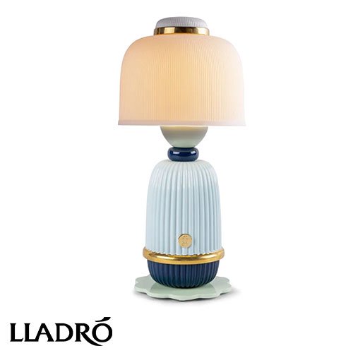 Kokeshi Lamp/コケシランプ (ブルー) ワイヤレス テーブルランプ
