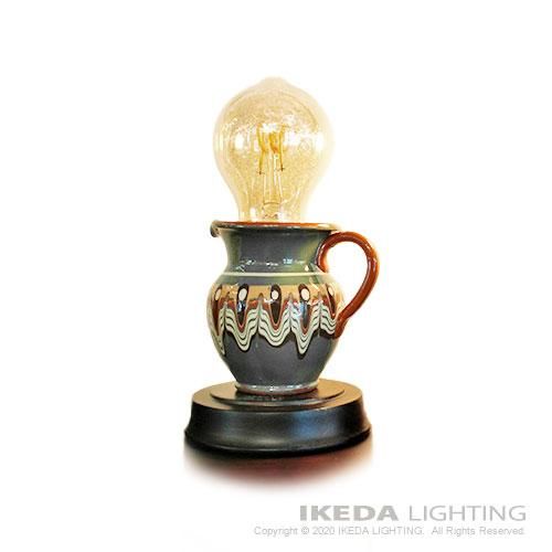 ビクトリアンスタイル 陶器製ランプ トロヤン陶器 テーブルランプ （グリーン） ブルガリア製 ｜ イケダ
