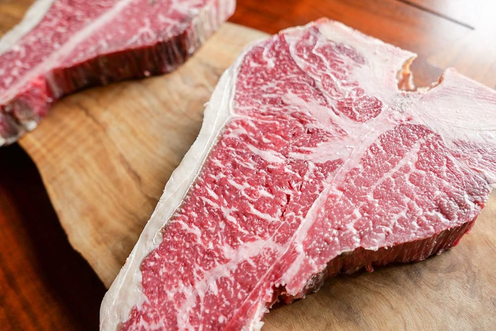 1374円 祝開店!大放出セール開催中 ステーキ肉 黒毛和牛TボーンステーキB 430g以上 s 1374円 祝開店!大放出セール開催中 ステーキ肉 黒毛和牛TボーンステーキB 430g以上 s