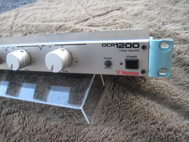VESTAX DCR-1200 3 BAND 全ポット交換 アウトプット増設 ②