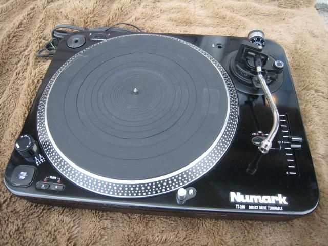 Numark TT-100 ベルトドライブターンテーブル カートリッジ付き 良品 Numark TT-100 Direct Drive Turntable Tested And Working | eBay