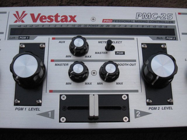 限定1台チューンド品 VESTAX PMC-25 オリジナルフェーダー搭載