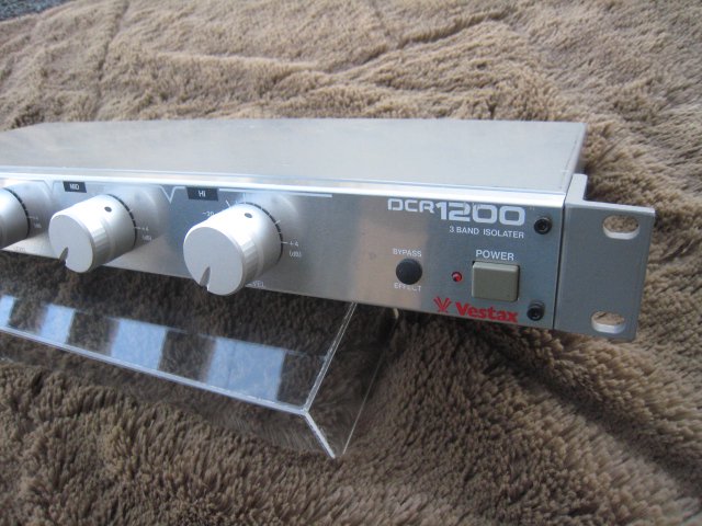 VESTAX DCR-1200 3 BAND ポット交換・アウトプット増設 - レギュラークラフトレコード