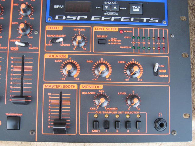 サービス価格 ROLAND DJ-2000 4ch ミキサー ② - レギュラークラフトレコード