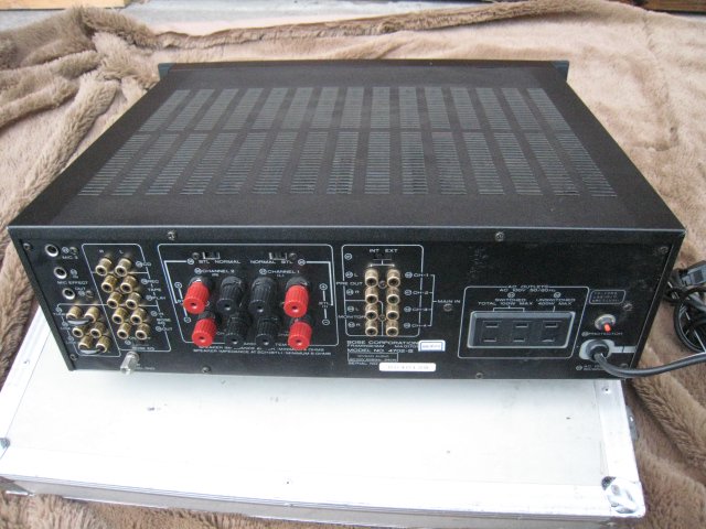 BOSE 4702-III 専用ハードケース付き プリメインアンプ - レギュラー