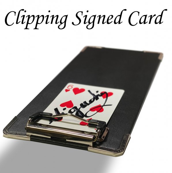 Clipping signed card by higpon