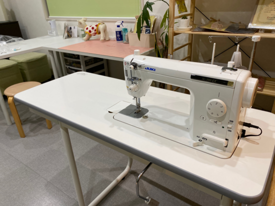 JUKI職業用ミシン専用テーブル J-TR4 - 椿ミシンサービスweb JUKI職業用ミシン専用テーブル J-TR4 - 椿ミシンサービスweb