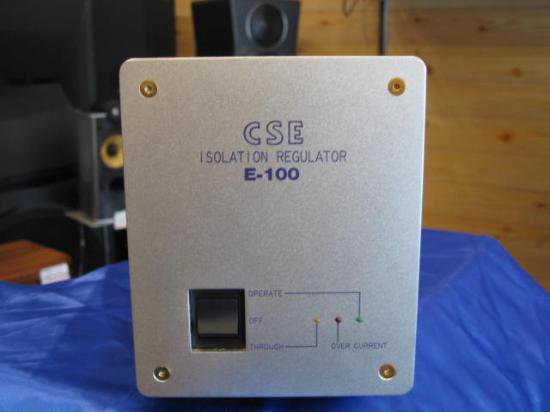 714 CSE E-100 クリーン電源 アイソレーションレギュレーター-