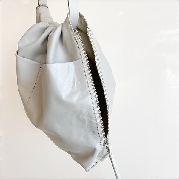 POMTATA(ポンタタ) 「TIO TOTE」レザートート 121-4171 OFF WHITE