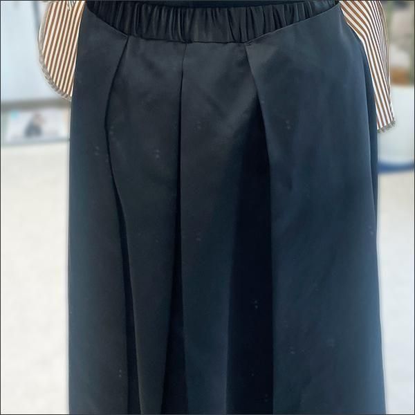 ✨新品　未使用品✨irise（イリゼ）レザーライク フレアスカート irise（イリゼ）-セレクトショップアリス-