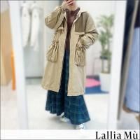 【未使用タグ付き】HARISS　ダウン　ポンチョ　オリーブ　カーキ　ハリス セール】 ポリエステルタフタポンチョダウンブルゾン （ポンチョ