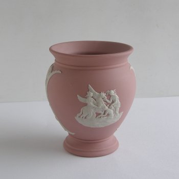 ◎ウェッジウッド 3色ジャスパー 綺麗な大口花瓶 「4女神と4ライオン頭 