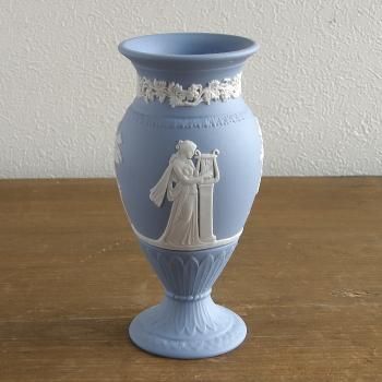 ExcellentサイズWedgwood/ウェッジウッドジャスパーペールブルー花瓶 