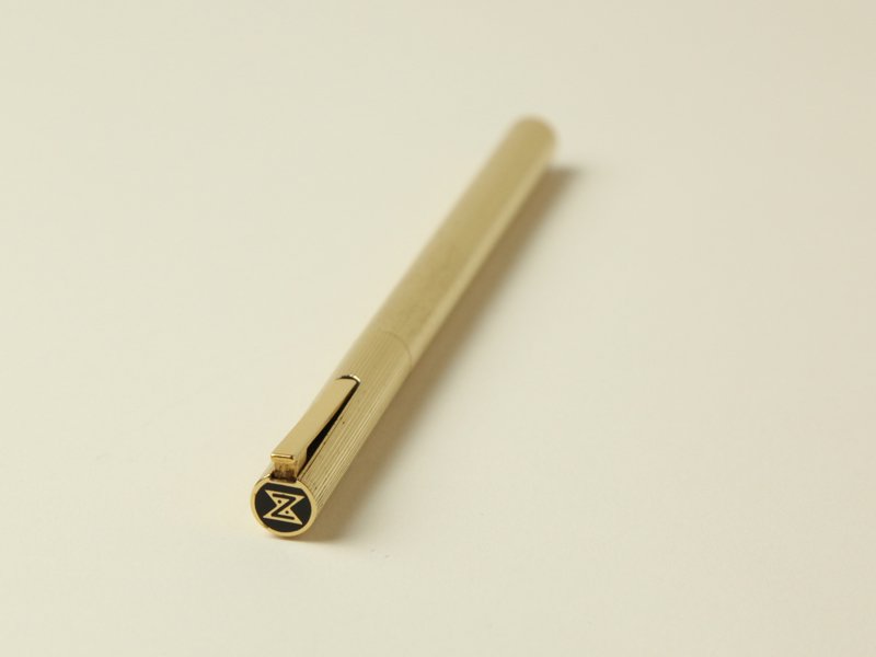 Japan PLATINUM Z Ballpoint Pen GOLD