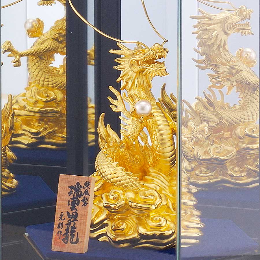 純金製置物 瑞雲昇龍 Sサイズ - HIKARI GALLERY 高級縁起物オンラインショップ