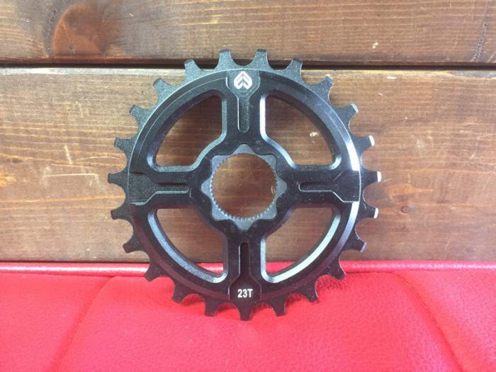 ECLAT】CHANNEL SPROCKET - GUELL BICYCLE ONLINE STORE ロードバイク