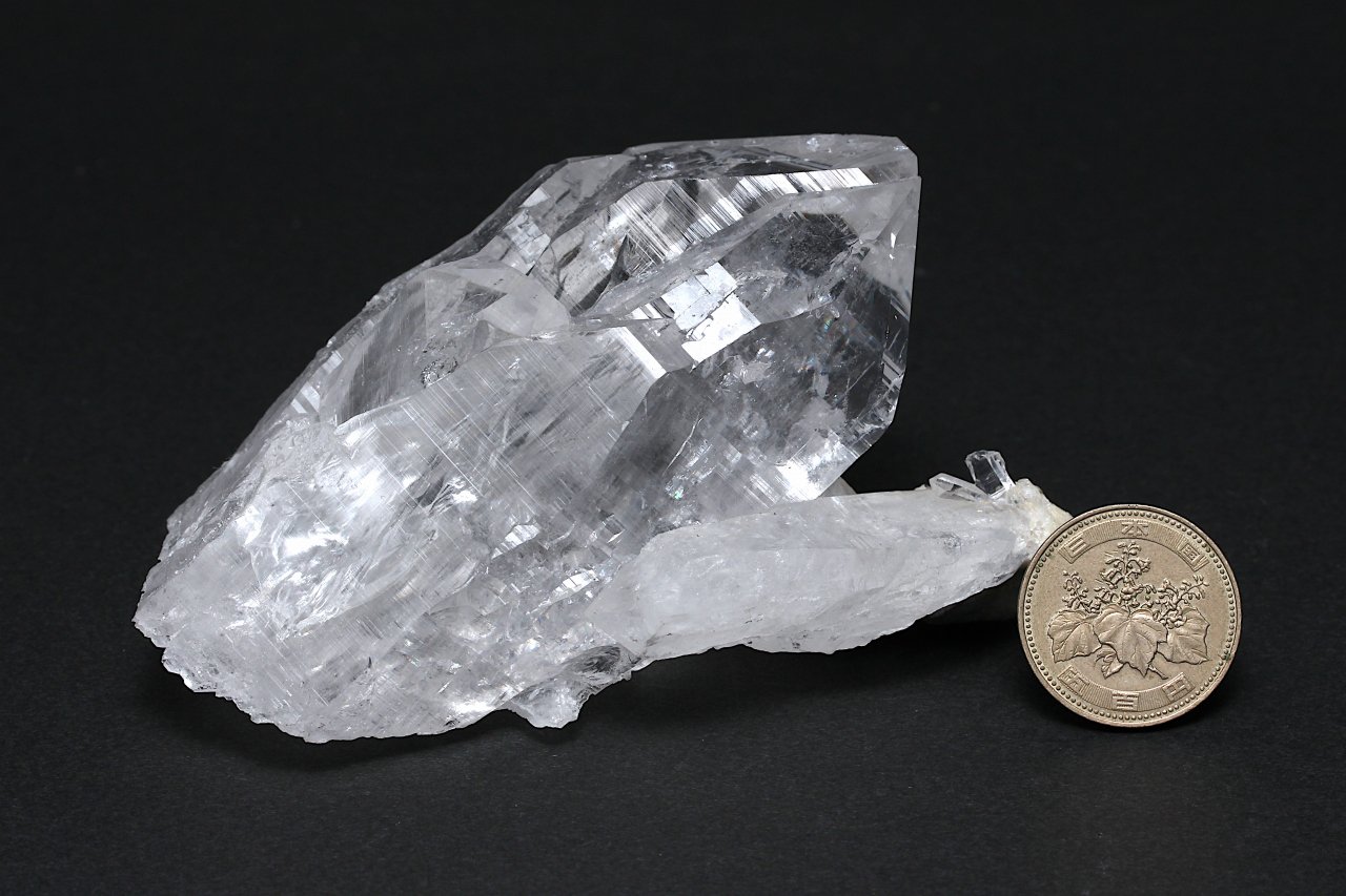 ヒマラヤ水晶 原石 クラスター セルフヒールド クル産 - 置物