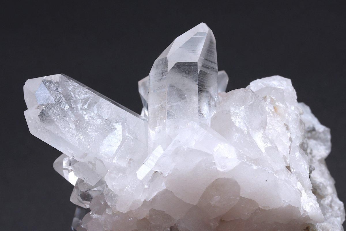 特大アーカンソー産 水晶クラスター アーカンソー産水晶クラスター ARKCL-010｜抜群の透明度をもつ世界有数