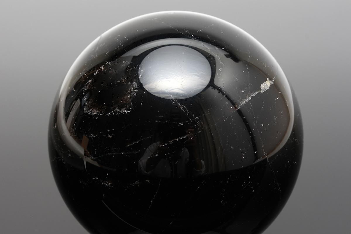 希少　天然モリオン黒水晶丸玉 モリオン(黒水晶) 105mm丸玉