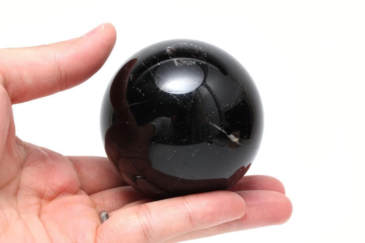 モリオン(黒水晶)丸玉【Mサイズ】MOBAM-105｜魔除け効果の