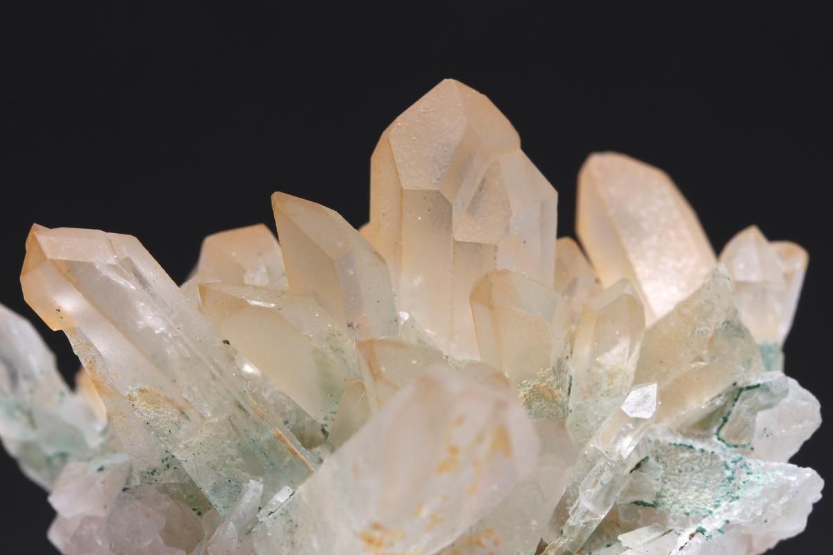 フックサイトインタンジェリンクォーツクラスター FITCL-009