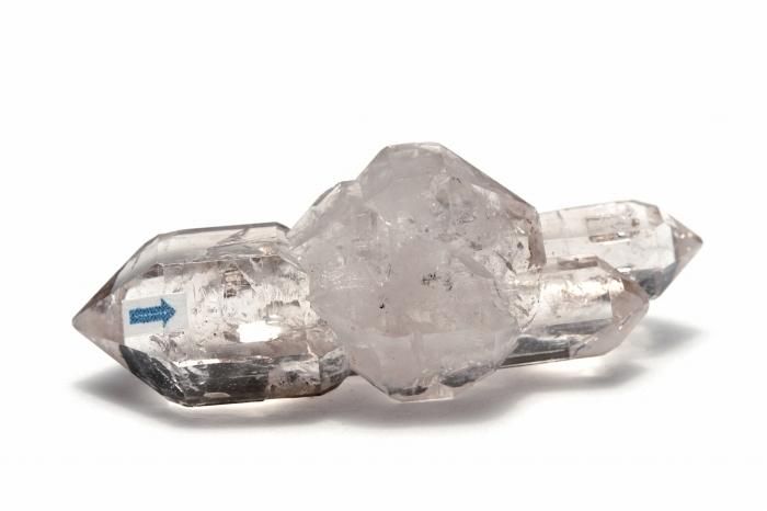 水入り水晶【古代の水を内包した水晶】 AMERI Stone