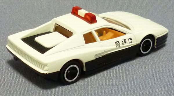 トミカ 91-2-8 フェラーリ テスタロッサ 白／黒 警視庁 日本製 - 絶版