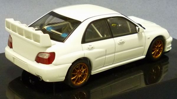 オートアート 1/18 モデルカー スバル インプレッサWRX sti GDB 鷹目 