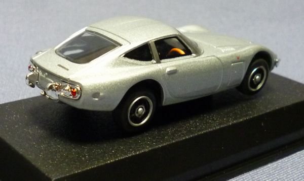 コナミ1/64 トヨタ 2000GT (MF10前期) 1967 シルバー 難あり - 絶版 