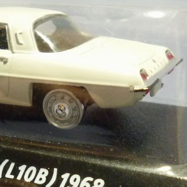 コナミ1/64 マツダ コスモ スポーツ 白 （L10B) 1968 タイヤ一本欠品