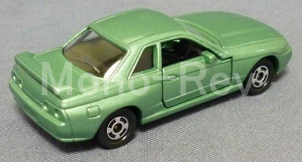 トミカ 日本製 ガリバー特注品 CASTROL 日産 スカイライン GT-R R32