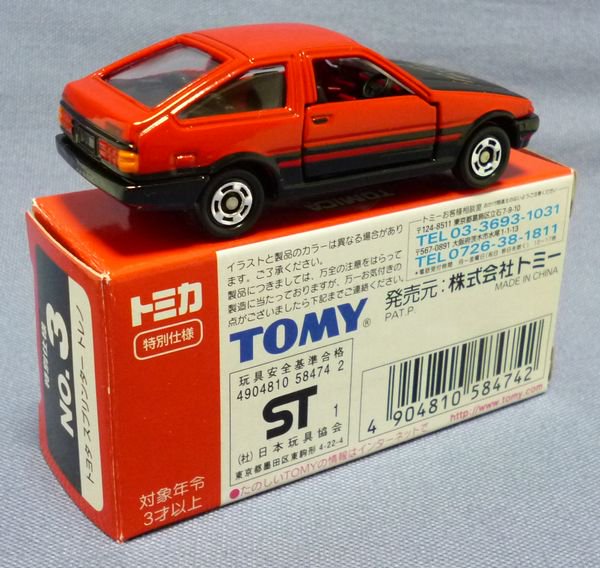 トミカ トヨタ スプリンター トレノ 3ドア AE86 赤/黒 2001イベント 