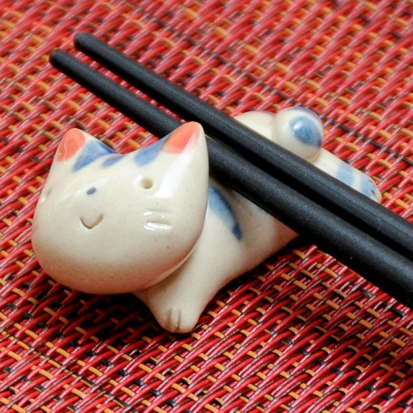 手造り しましま猫の箸置き（ブルー） - 箸置き専門オンラインショップ