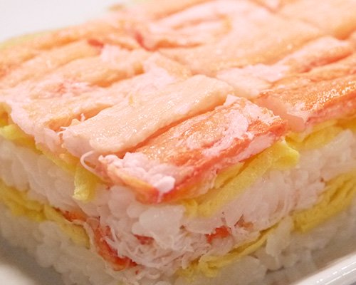 冷凍押し寿司　紅ズワイガニ　秋田産うるち米使用冷凍寿司