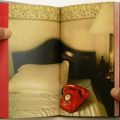 ソフィ・カル【Exquisite Pain】 - 京都にある、美術洋書＆海外画集を