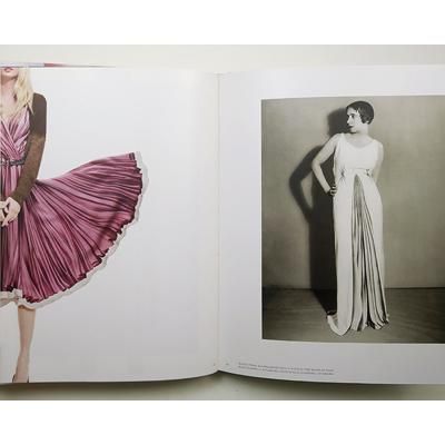 Schiaparelli Prada Impossible Conversations 京都にある 美術洋書 海外画集を取り扱う本屋 アートブック ユリーカ