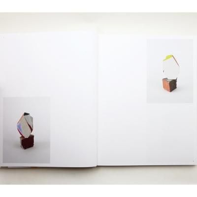 シルヴィア・ベッヒュリ【Shift】 - 京都にある、美術洋書＆海外