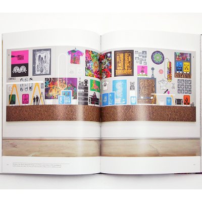 ライアン・マクギネス 【#metadata】 - 京都にある、美術洋書＆海外画集を取り扱う本屋『アートブック・ユリーカ』
