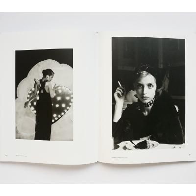 【希少品】洋書 SIBYLLE BERGEMANN The Polaroids Presenting The Polaroids by Sibylle Bergemann - YouTube