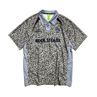 <img class='new_mark_img1' src='https://img.shop-pro.jp/img/new/icons12.gif' style='border:none;display:inline;margin:0px;padding:0px;width:auto;' />JAMAICAN GRAFFITI GAME POLO SHIRT ROCK STEADY gray