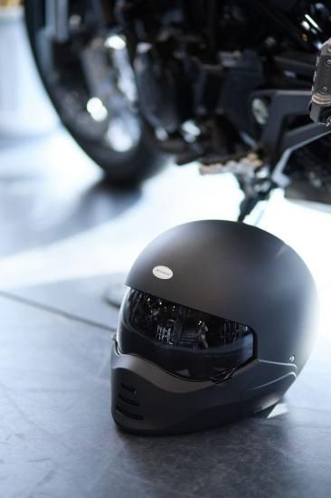 HORIZONHELMETS】BOBSTER MATTEBLACK フルフェイス システムへ