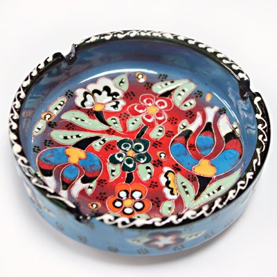キュタフヤ陶器の手描き灰皿(大)　チューリップ＆カーネーション　ターコイズブルー＆レッド