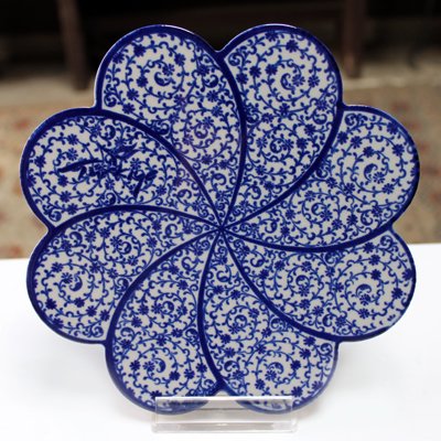 キュタフヤ陶器の鍋敷き　ブルー＆ホワイト　小花