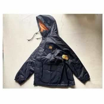 <img class='new_mark_img1' src='https://img.shop-pro.jp/img/new/icons20.gif' style='border:none;display:inline;margin:0px;padding:0px;width:auto;' />ANTIHERO " BLACK HERO PARKA "