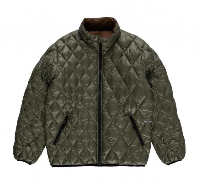 POP TRADING COMPANY " QUILTED REVERSIBLE JACKET IN FOUR LEAF CLOVER/ BISON " 