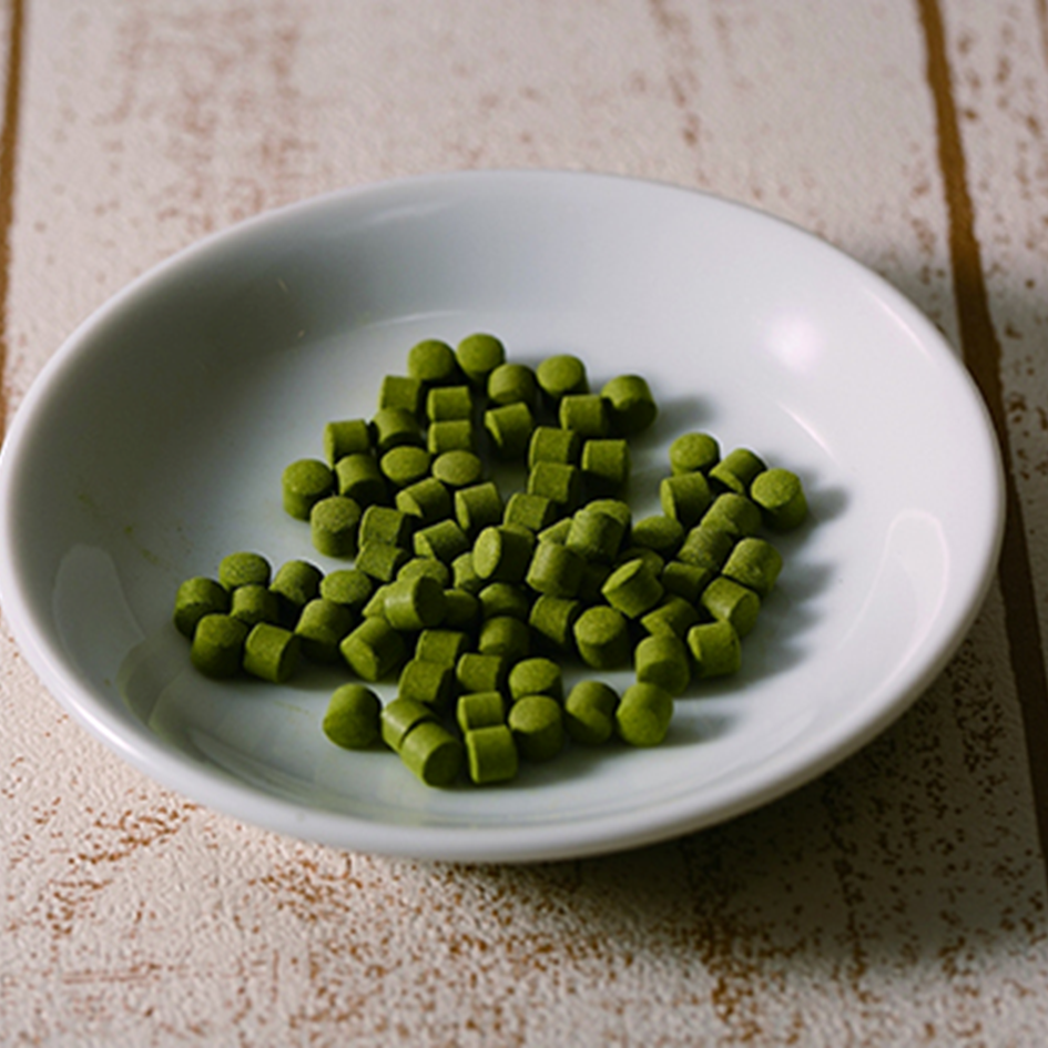 明日葉匠粒300g(約3ヶ月分) - 【八丈島あしたば加工工場 オンラインショップ】